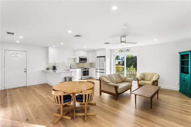 $399,000 | 27682 Imperial River Road, Unit CH2, Bonita Springs, FL 34134