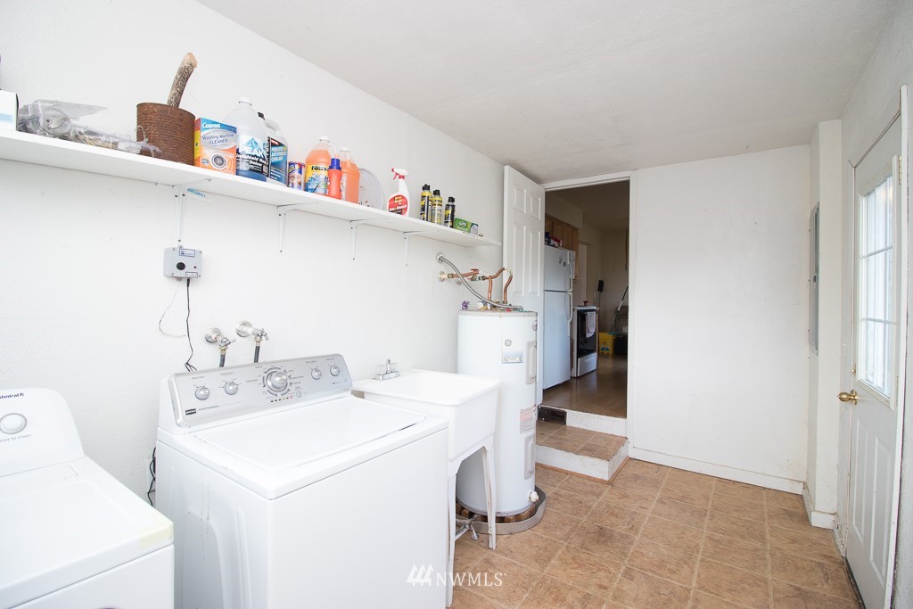 12548 175th Avenue Southwest Rochester, WA 98579 - Photo 14 of 18