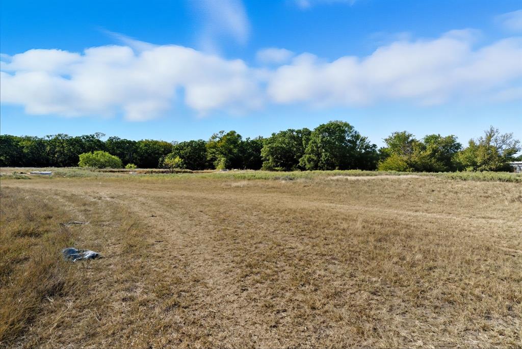 14095 Liberty School Road Azle, TX 76020 - Photo 2 of 13