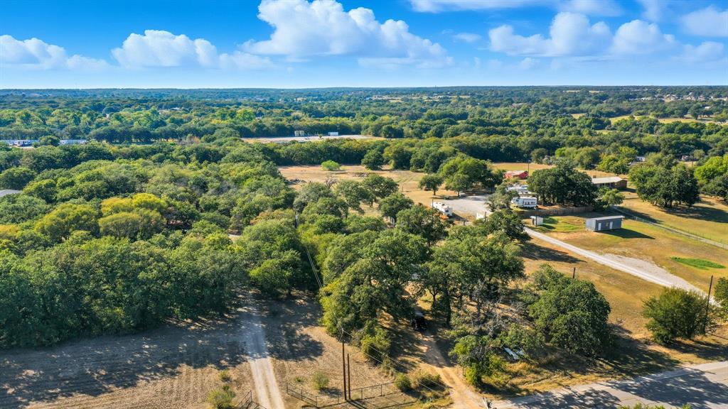 14095 Liberty School Road Azle, TX 76020 - Photo 9 of 13