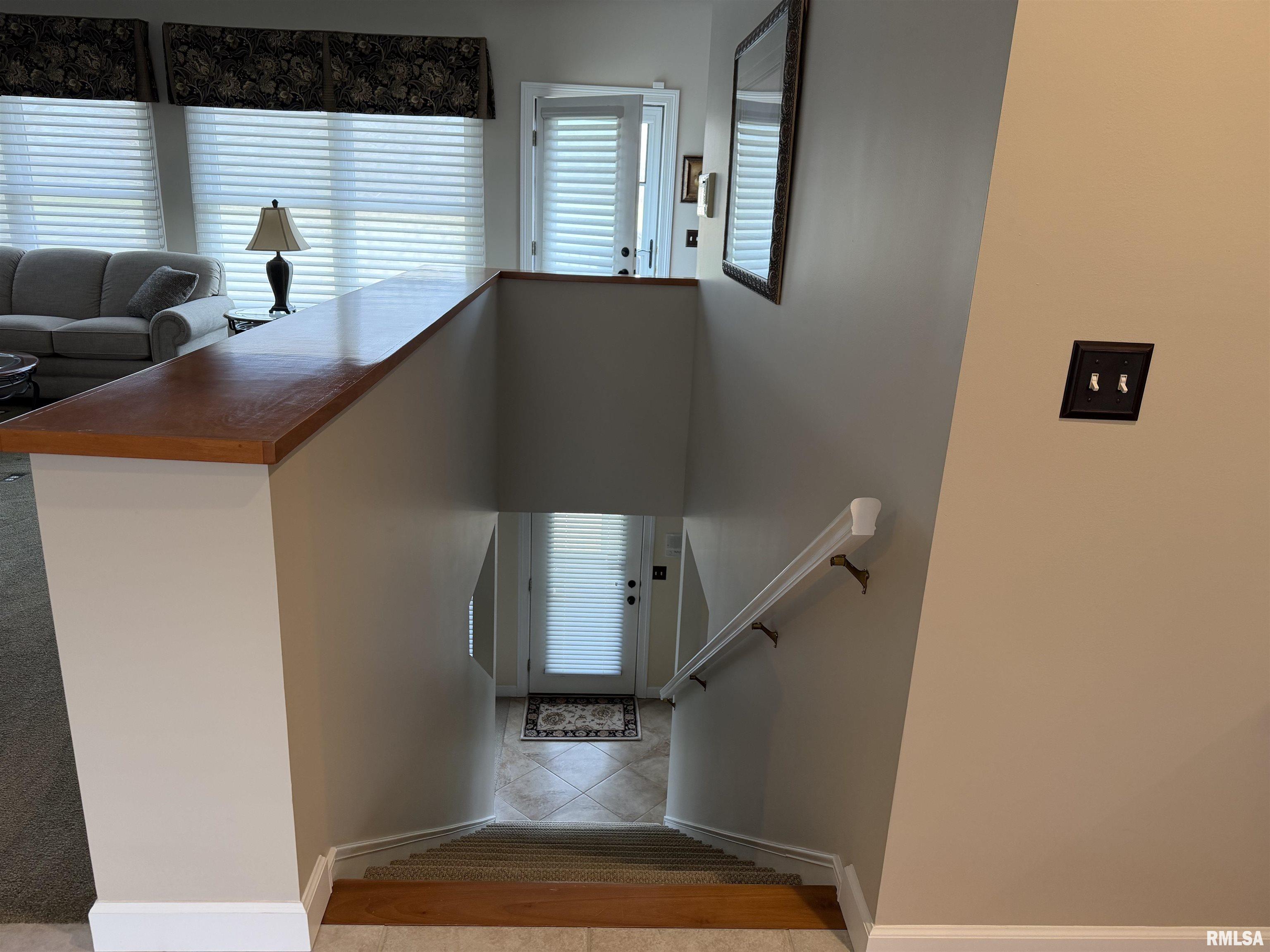 7528 Wentworth Drive Springfield, IL 62711 - Photo 18 of 31