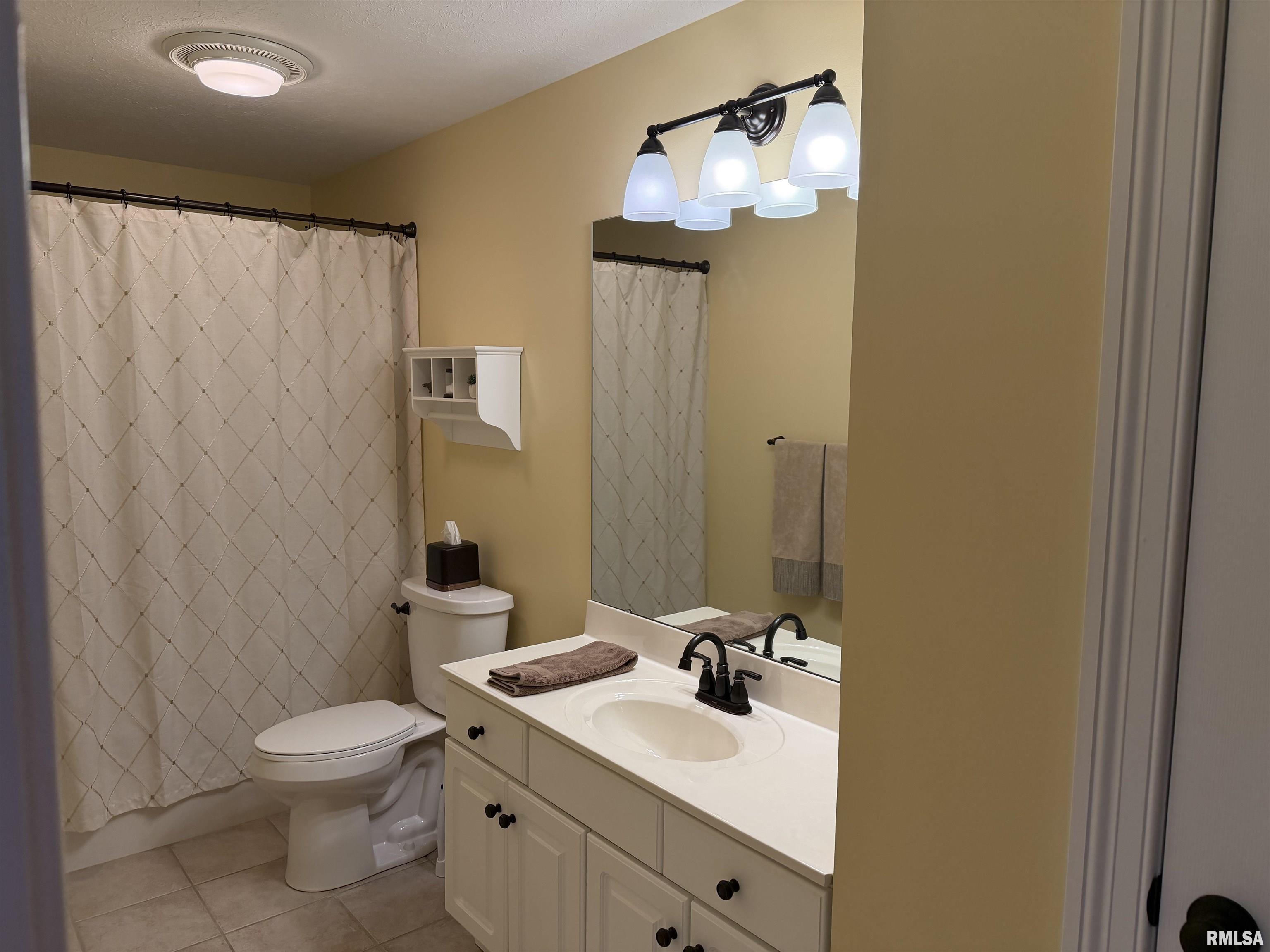 7528 Wentworth Drive Springfield, IL 62711 - Photo 23 of 31