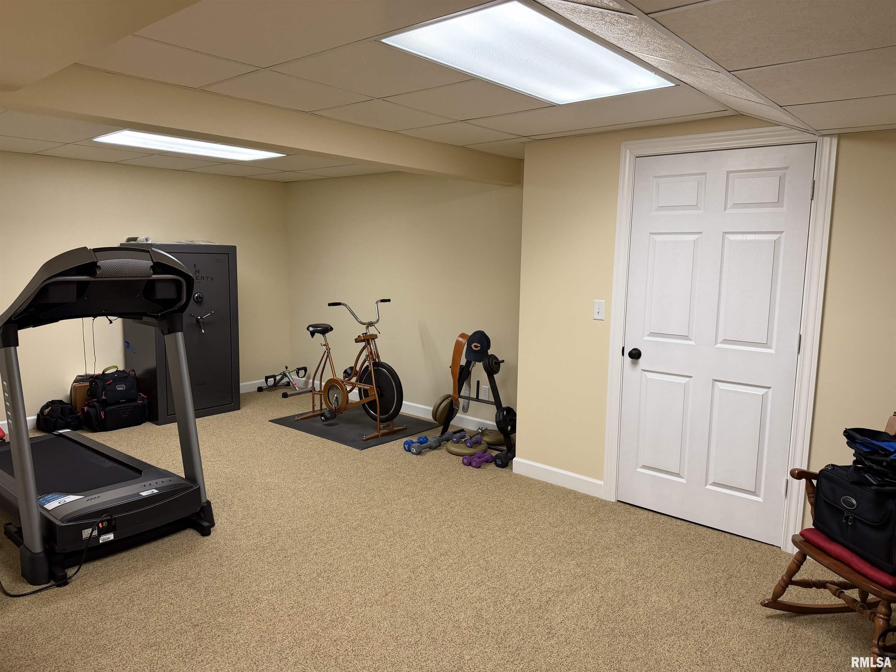 7528 Wentworth Drive Springfield, IL 62711 - Photo 25 of 31