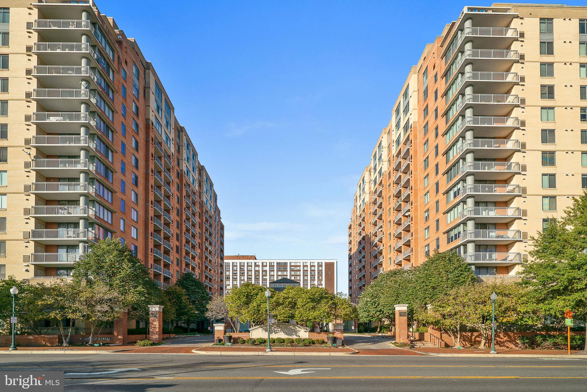The Gallery at White Flint Condominium