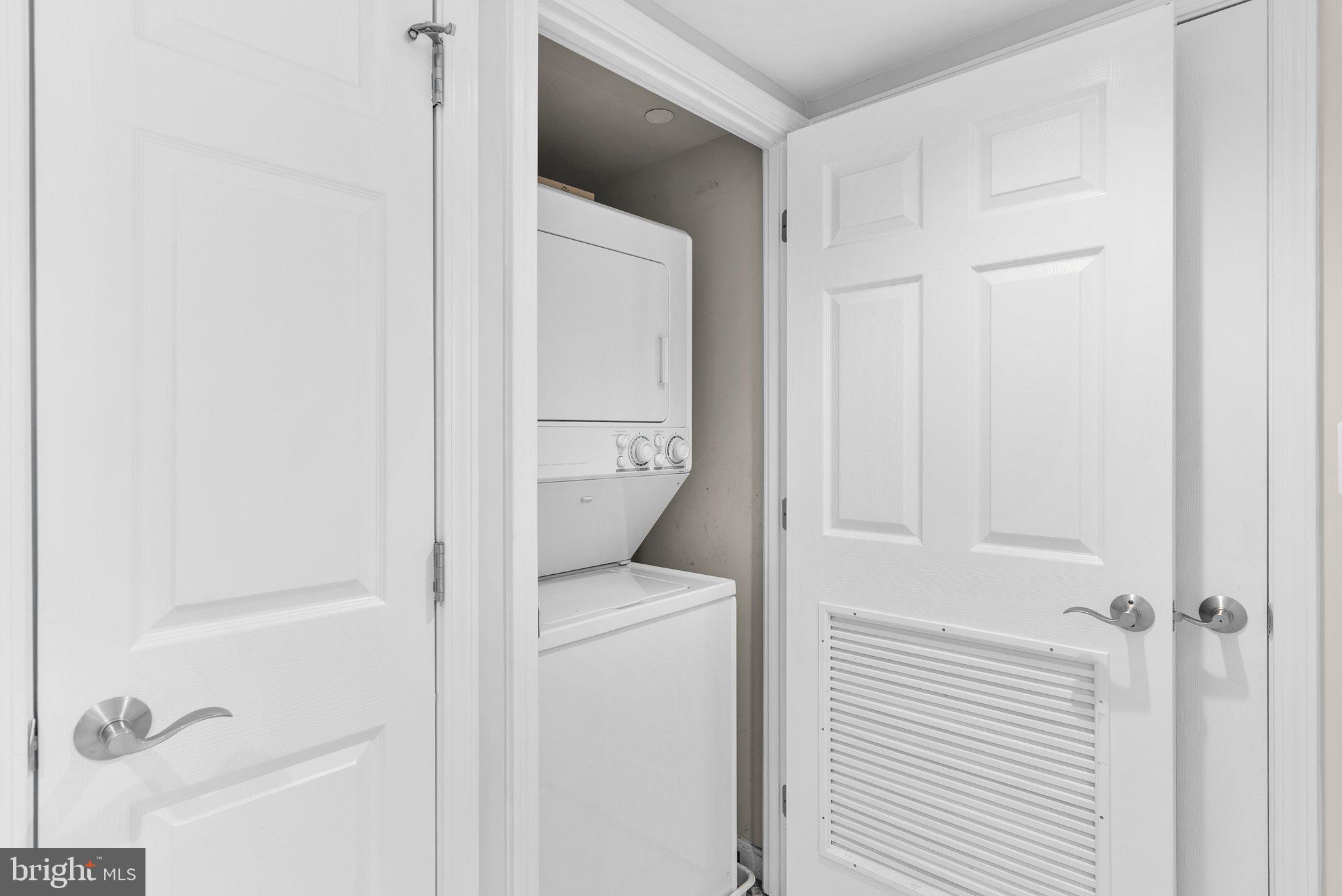 11710 Old Georgetown Road, Unit 910 Rockville, MD 20852 - Photo 24 of 47 Washer/dryer in-unit for added convenience