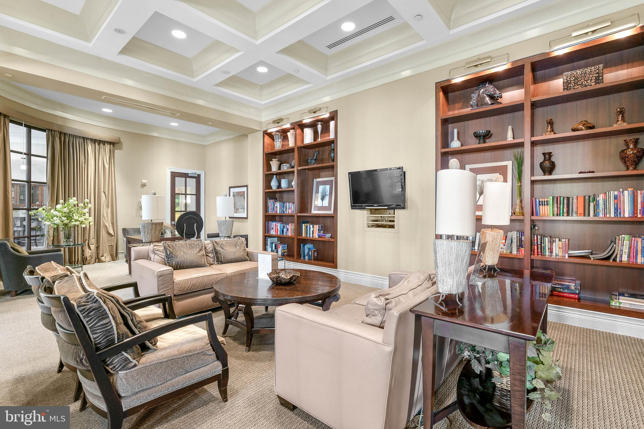 11710 Old Georgetown Road, Unit 910 Rockville, MD 20852 - Photo 30 of 47 Gallery Image 30