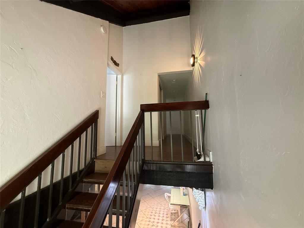 19428 Northeast 26th Avenue, Unit 103 Miami, FL 33180 - Photo 15 of 65