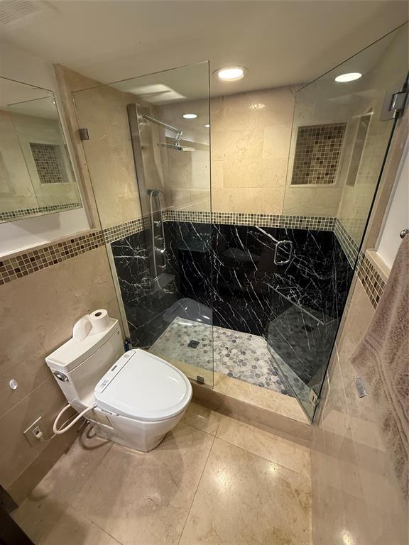 19428 Northeast 26th Avenue, Unit 103 Miami, FL 33180 - Photo 28 of 65