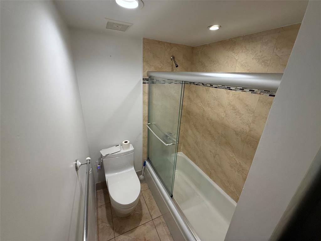 19428 Northeast 26th Avenue, Unit 103 Miami, FL 33180 - Photo 43 of 65