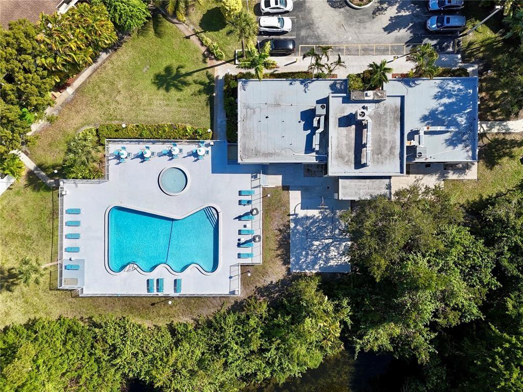 19428 Northeast 26th Avenue, Unit 103 Miami, FL 33180 - Photo 52 of 65