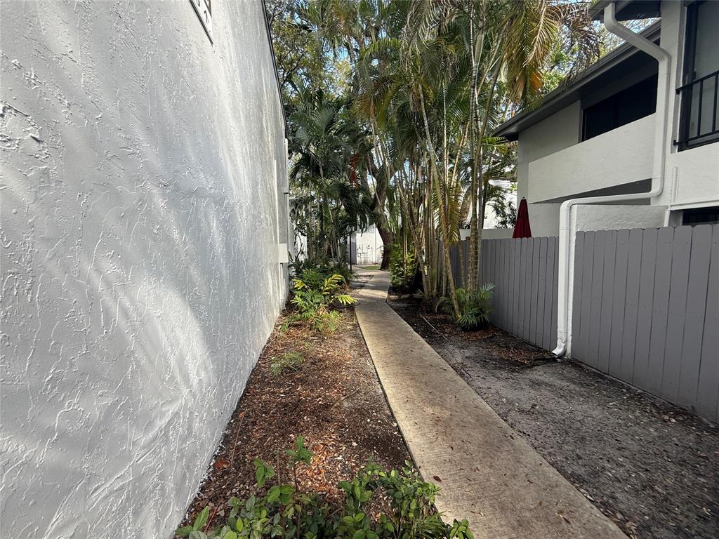 19428 Northeast 26th Avenue, Unit 103 Miami, FL 33180 - Photo 64 of 65