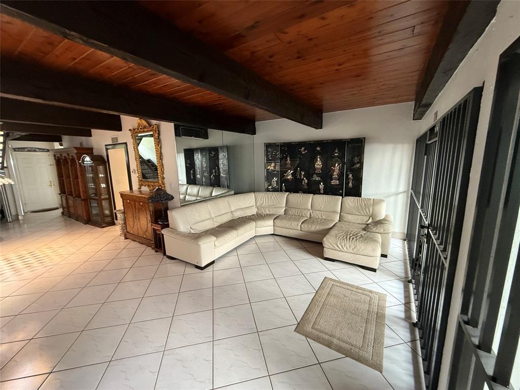 19428 Northeast 26th Avenue, Unit 103 Miami, FL 33180 - Photo 9 of 65