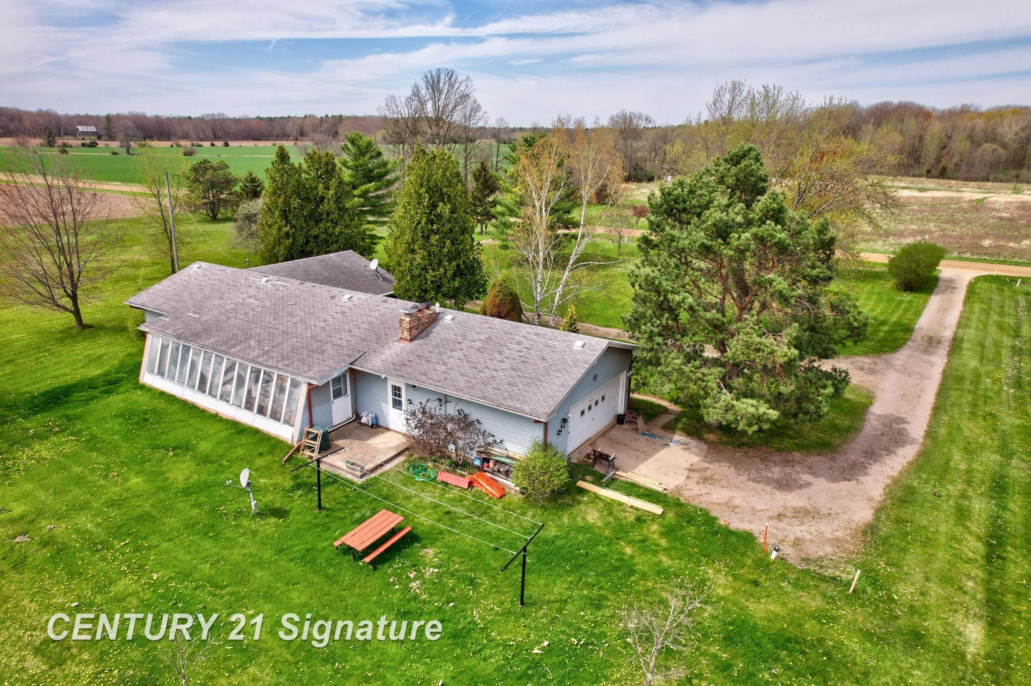 12595 Brant Road St. Charles, MI 48655 - Photo 36 of 43