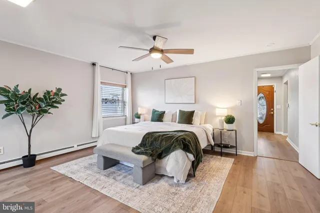 $425,000 | 11 Crimson King Lane, Levittown, PA 19055