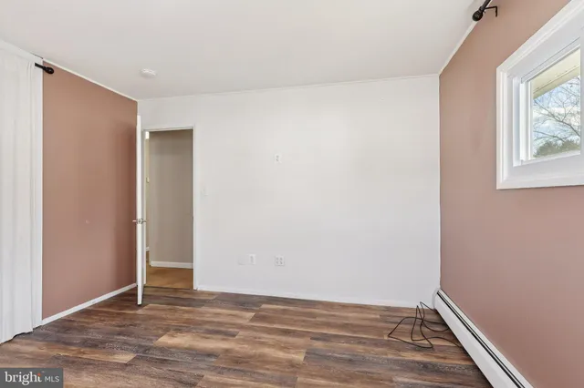 $439,900 | 11 Crimson King Lane, Levittown, PA 19055