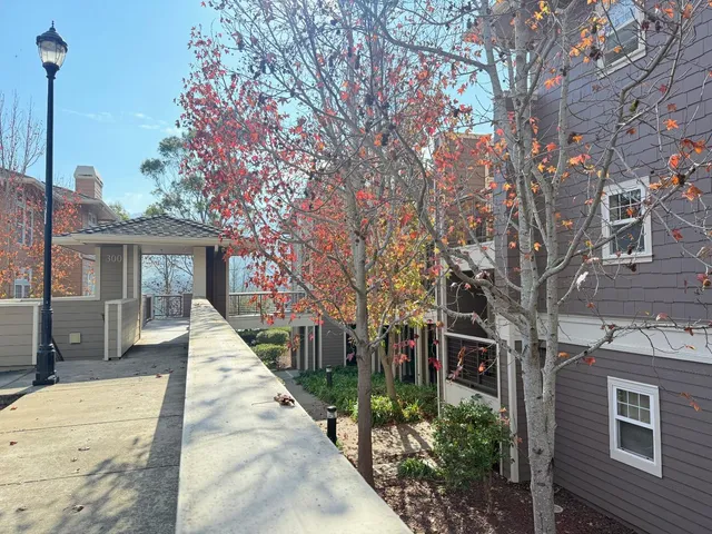 $698,000 | 313 Crescent Court, Brisbane, CA 94005