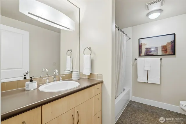 $380,000 | 22910 90th Avenue West, Unit D105, Edmonds, WA 98026