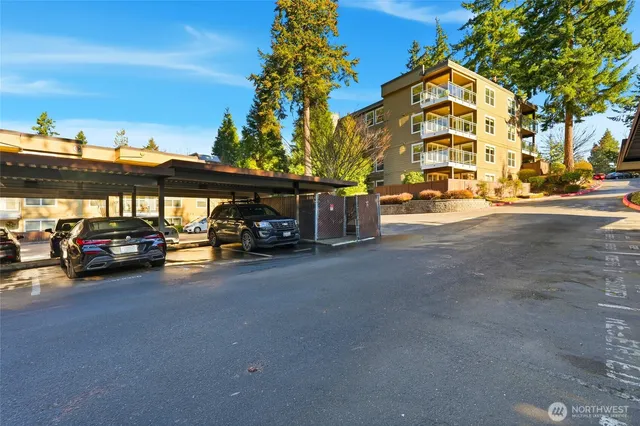 $380,000 | 22910 90th Avenue West, Unit D105, Edmonds, WA 98026