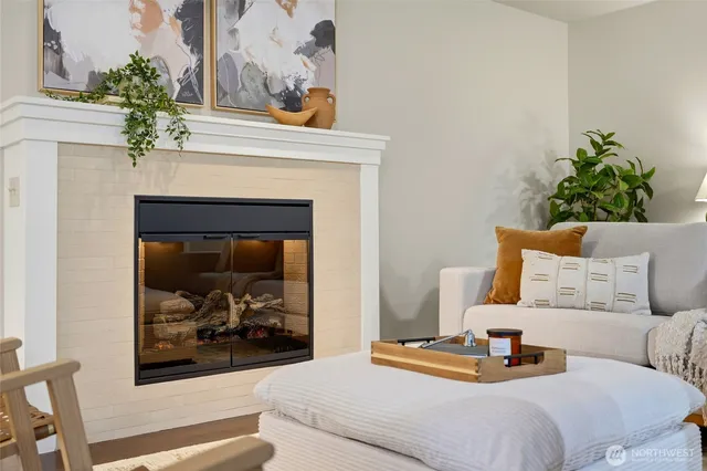 $380,000 | 22910 90th Avenue West, Unit D105, Edmonds, WA 98026