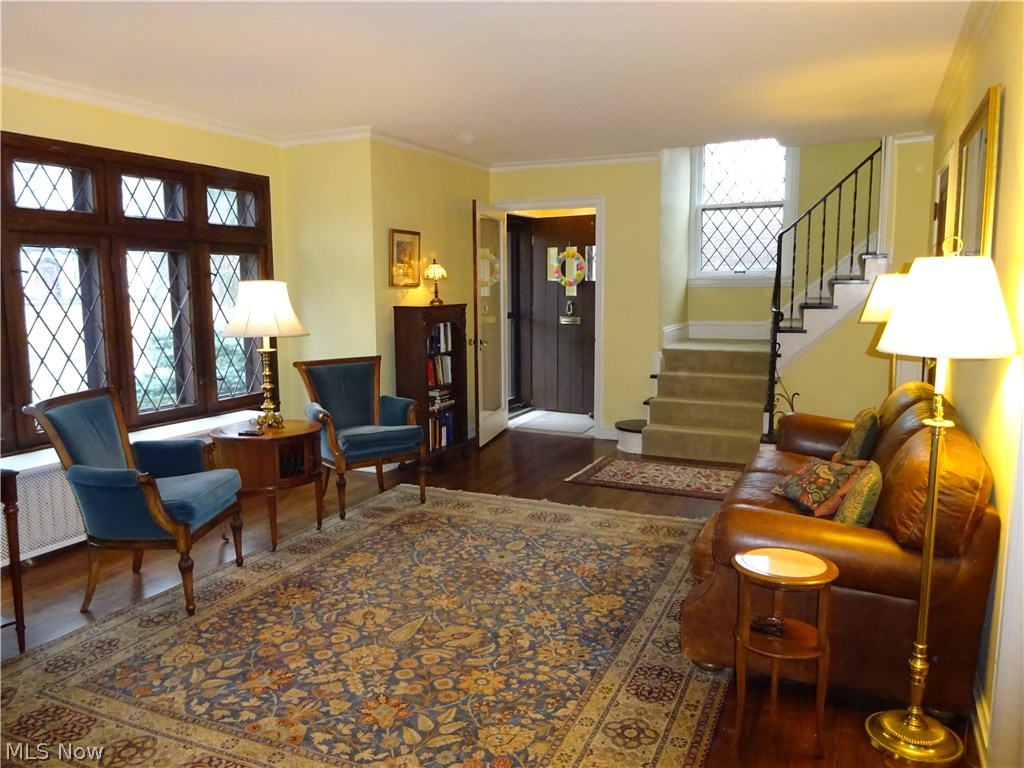 3358 Elsmere Road Cleveland, OH 44120 - Photo 4 of 25 Gallery Image 4