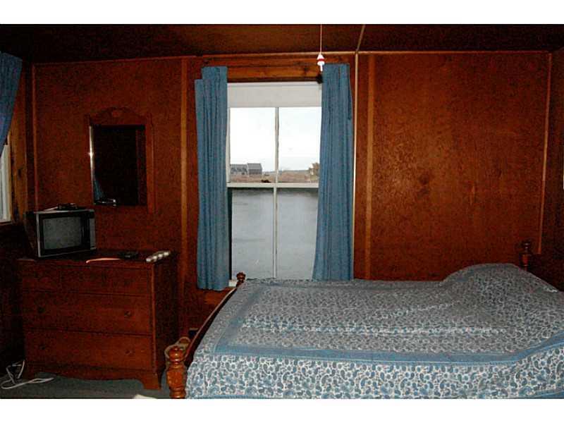 2318 Harpswell Islands Road Bailey Island, ME 04003 - Photo 13 of 35 Bedroom.