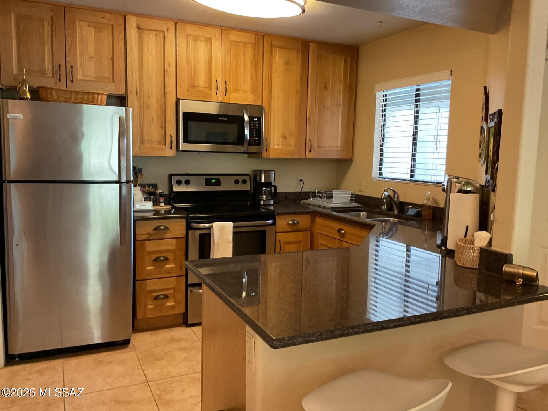 5751 North Kolb Road, Unit 42203 Tucson, AZ 85750 - Photo 5 of 28 Gallery Image 5