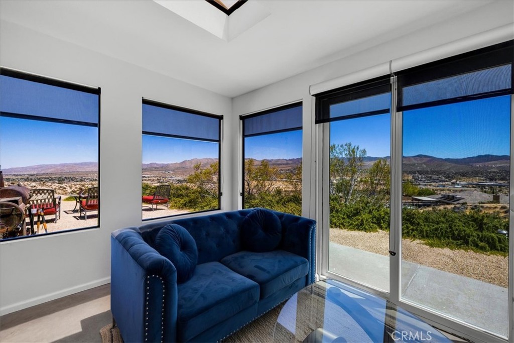 6177 Mandarin Road Yucca Valley, CA 92284 - Photo 20 of 58