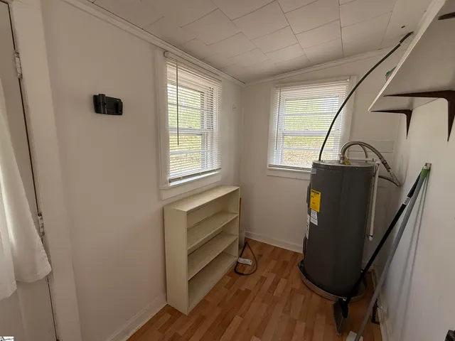 $95,000 | 120 Russell Street, Laurens, SC 29360