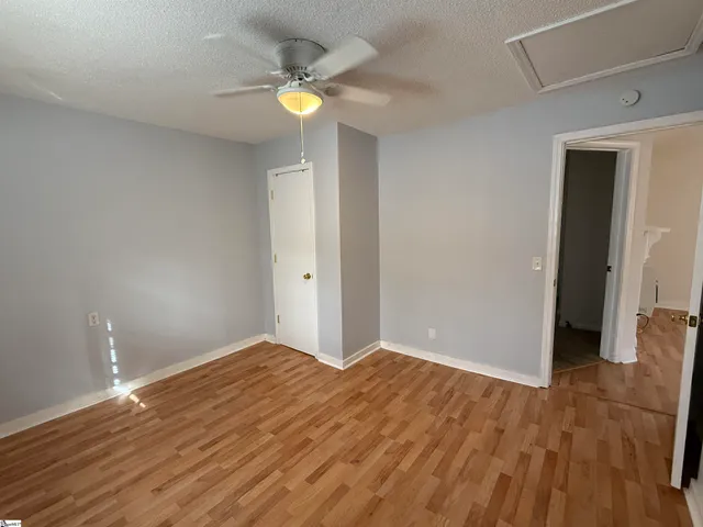 $95,000 | 120 Russell Street, Laurens, SC 29360