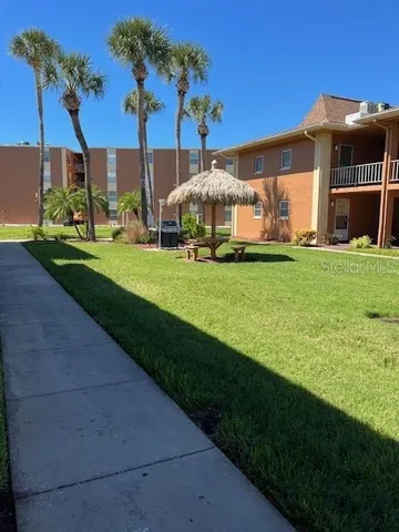 $2,200 | 12760 Indian Rocks Road, Unit 803, Largo, FL 33774