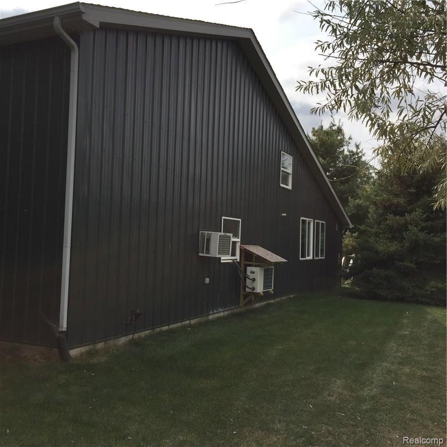3300 Warner Road Howell, MI 48855 - Photo 21 of 23 IMG_4910.JPG