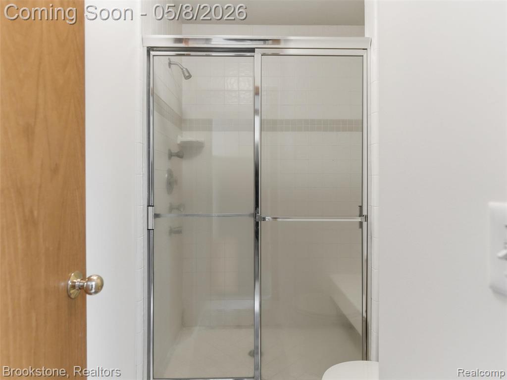 6512 White Lake Road Clarkston, MI 48346 - Photo 33 of 69