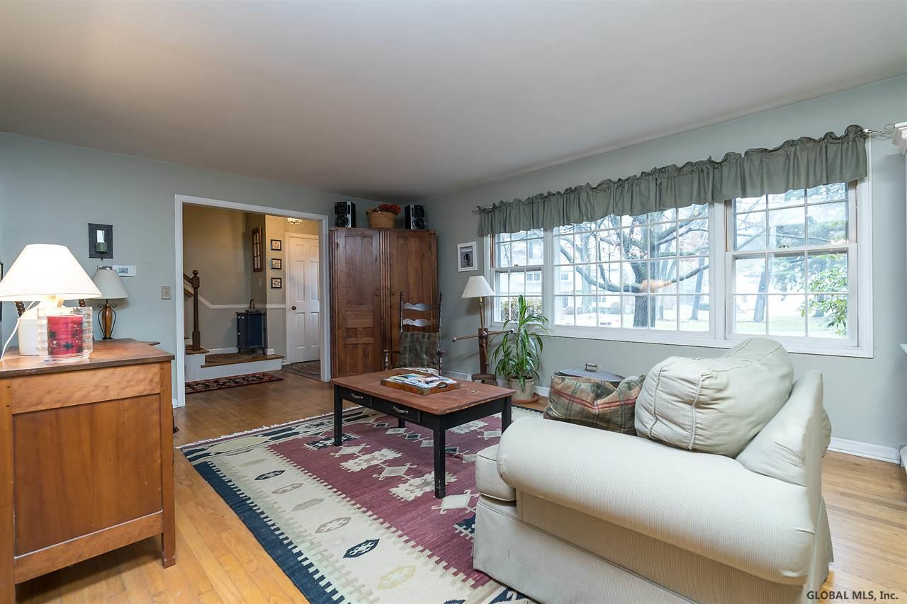 30 Huntersfield Road Bethlehem, NY 12054 - Photo 4 of 30 Photo 4