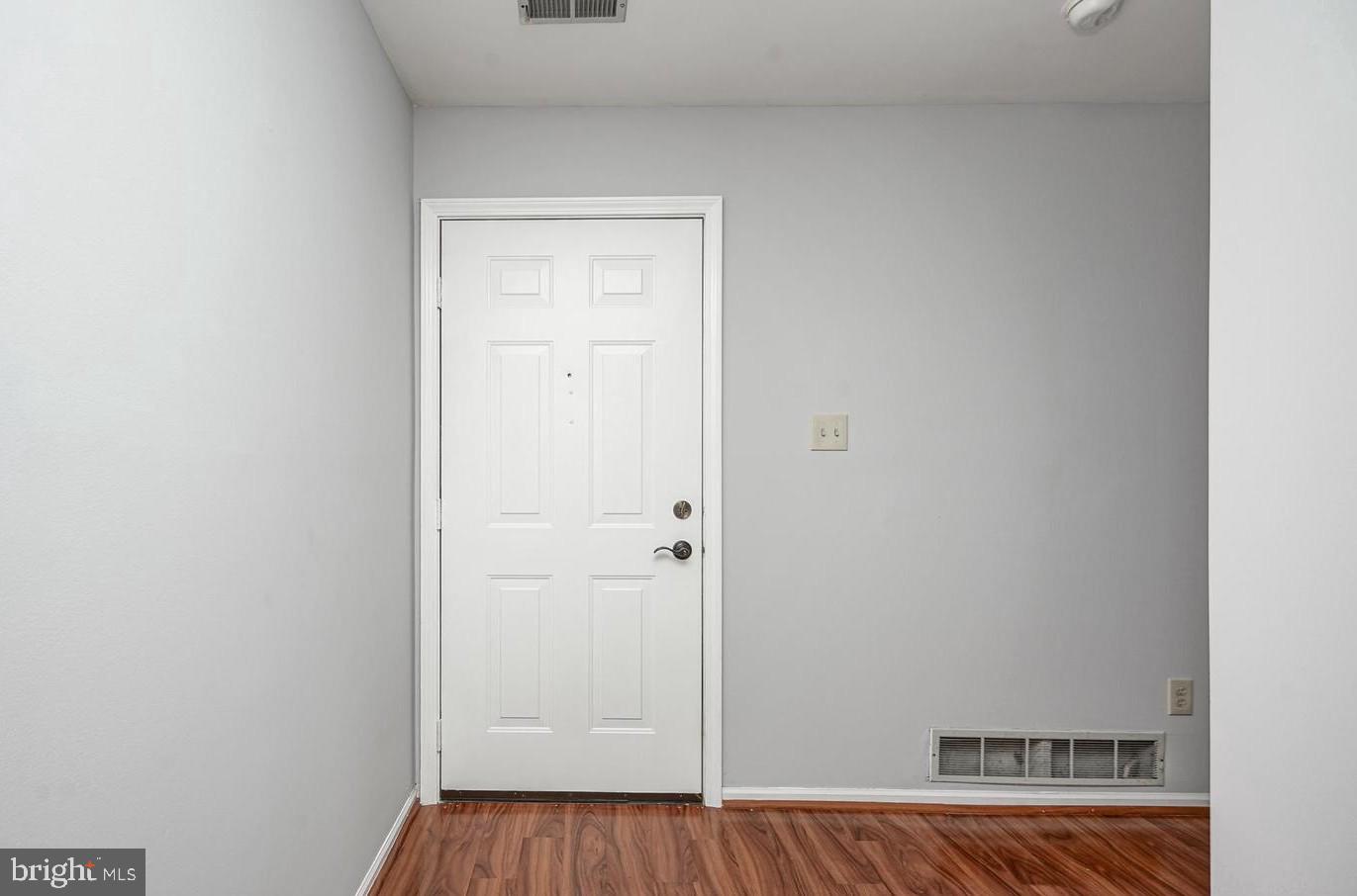 194 Tavistock Road Cherry Hill, NJ 08034 - Photo 4 of 30
