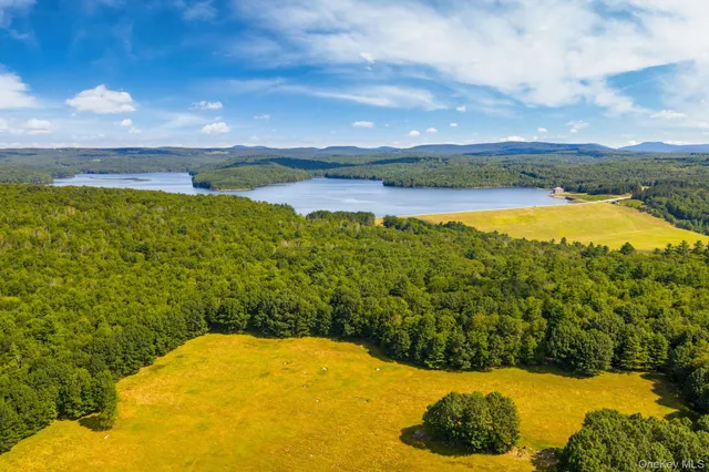 $480,000 | 4 Cole Drive, Woodbourne, NY 12788