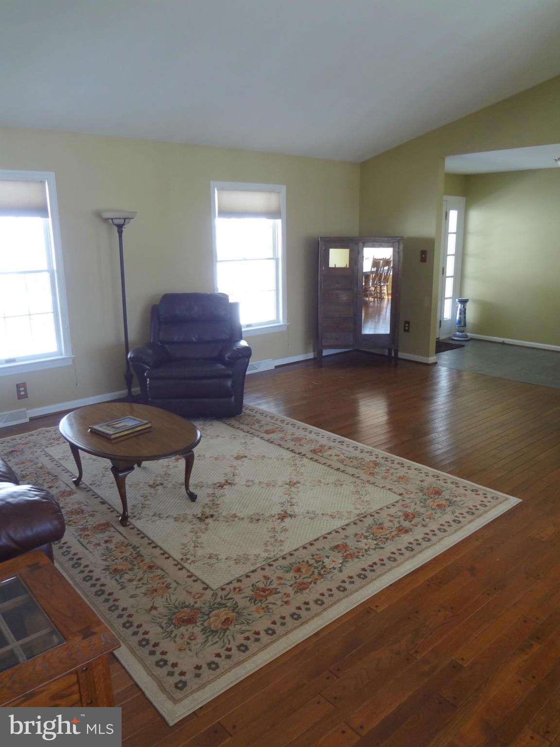 27 Rio Lane Falling Waters, WV 25419 - Photo 18 of 30 Living Room