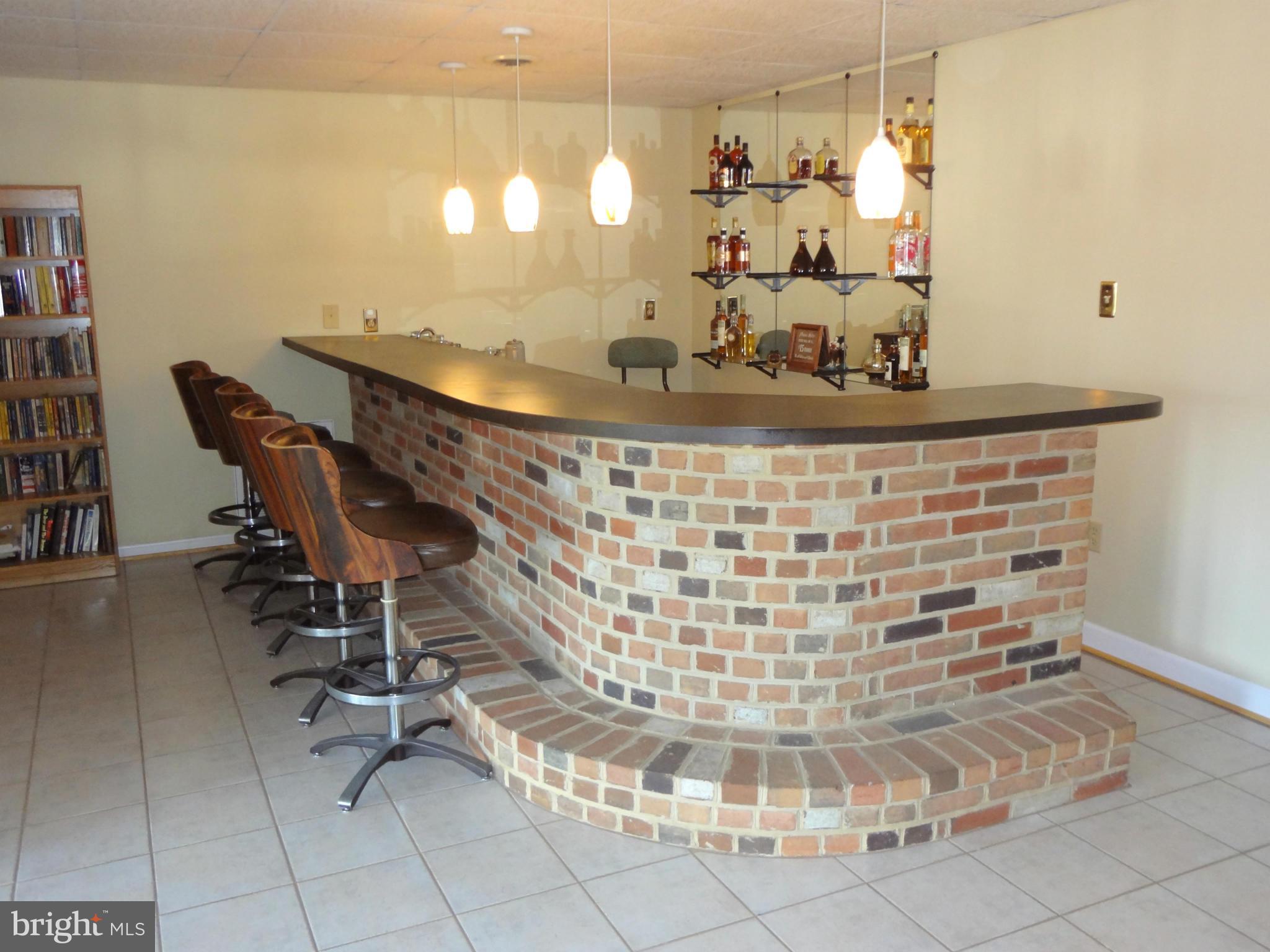 27 Rio Lane Falling Waters, WV 25419 - Photo 27 of 30 Large Wet bar
