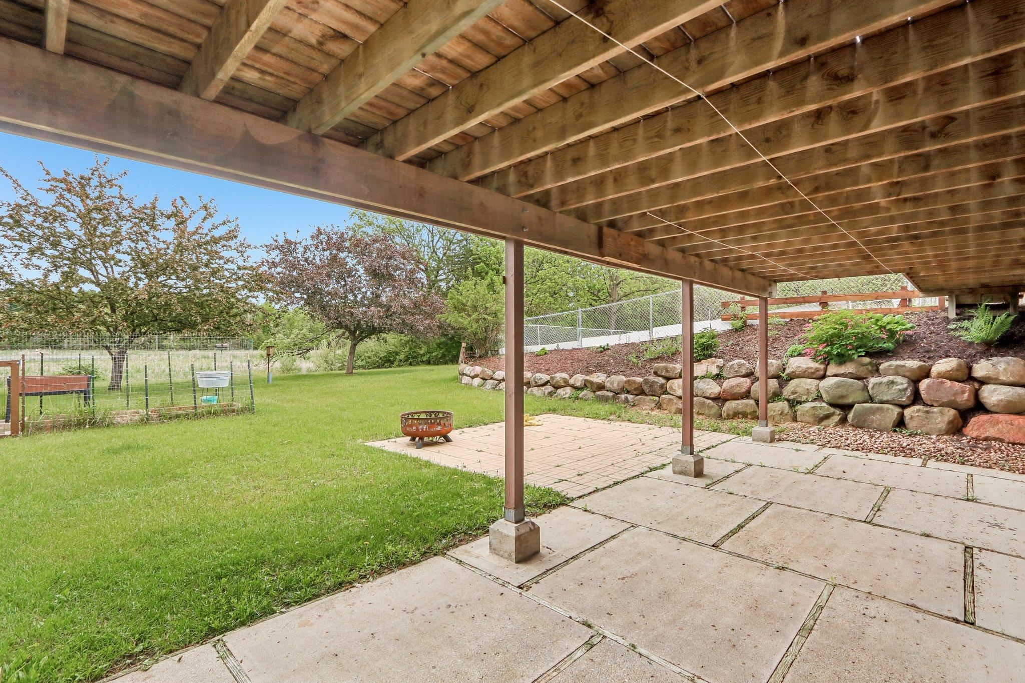 W7956 Morse Road Poynette, WI 53955 - Photo 49 of 70