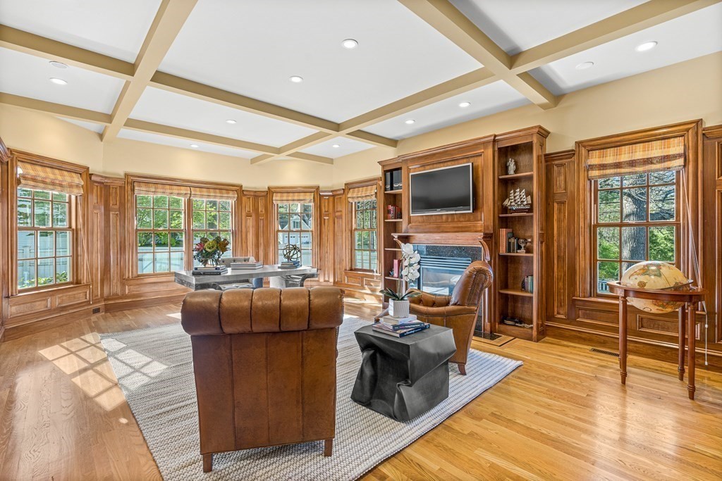 2 River Glen Road Wellesley, MA 02481 - Photo 20 of 39