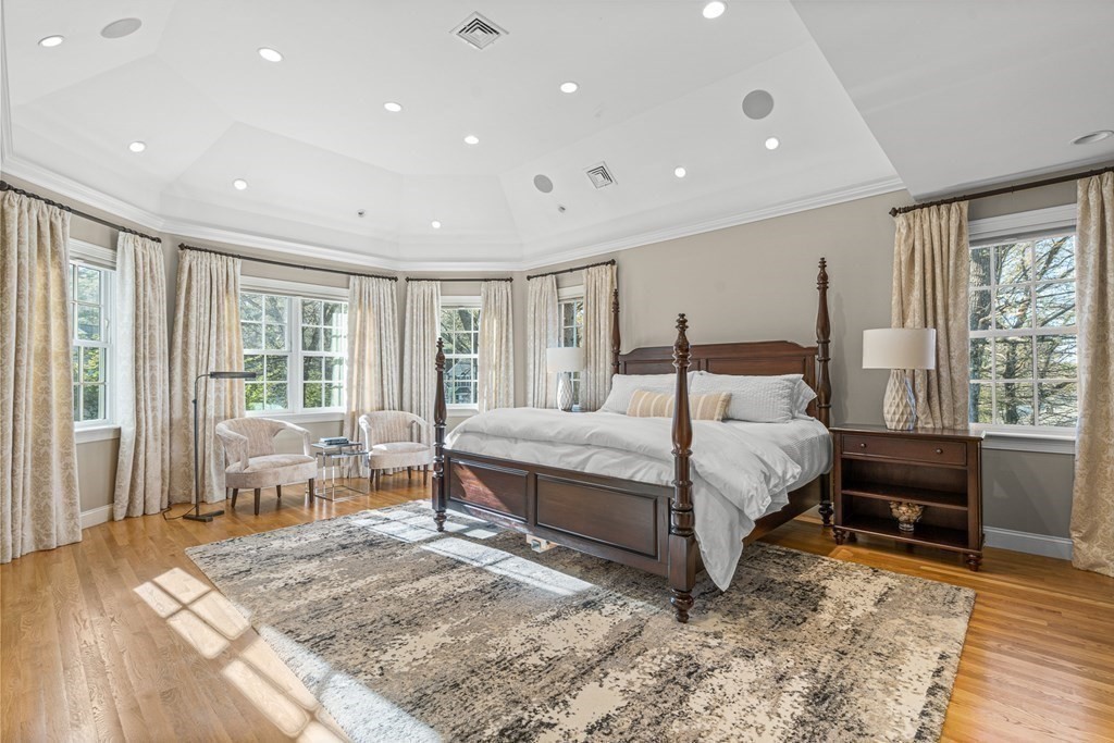 2 River Glen Road Wellesley, MA 02481 - Photo 23 of 39