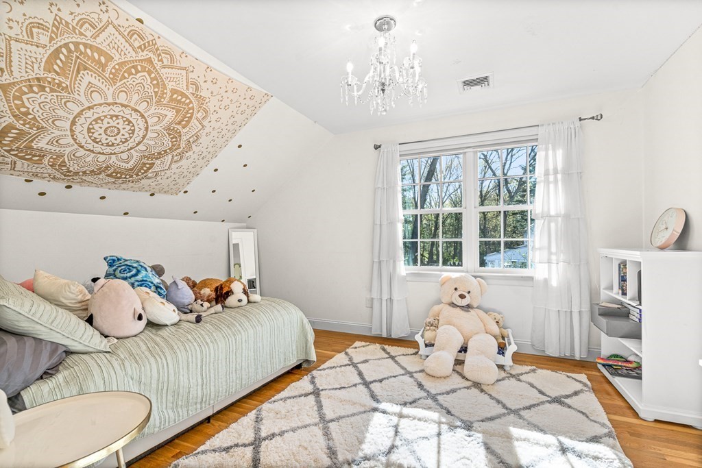 2 River Glen Road Wellesley, MA 02481 - Photo 28 of 39