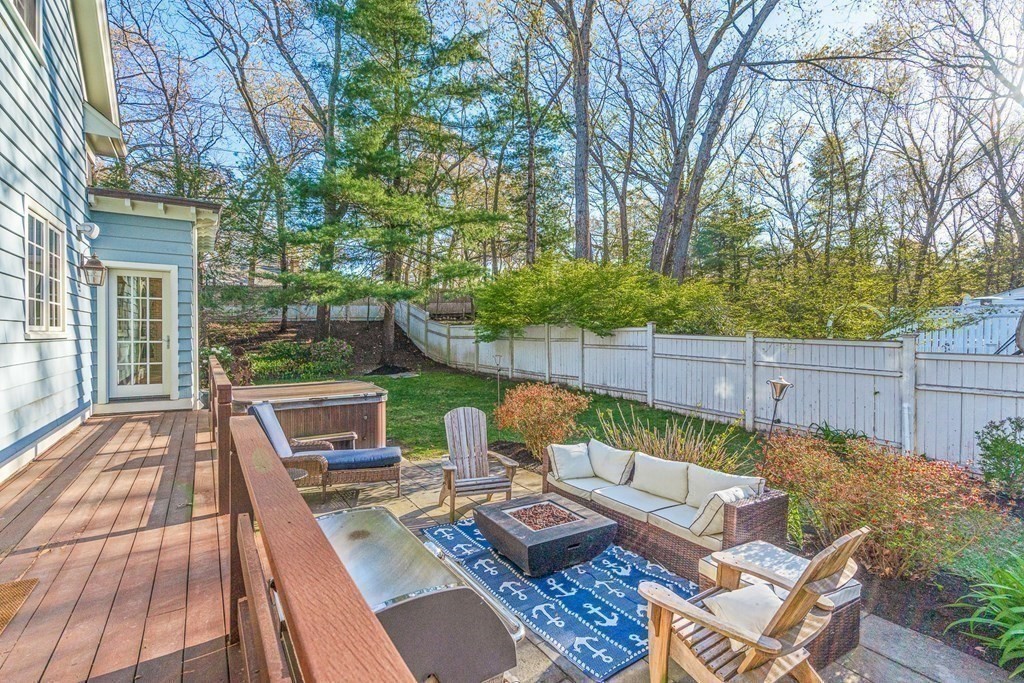 2 River Glen Road Wellesley, MA 02481 - Photo 36 of 39