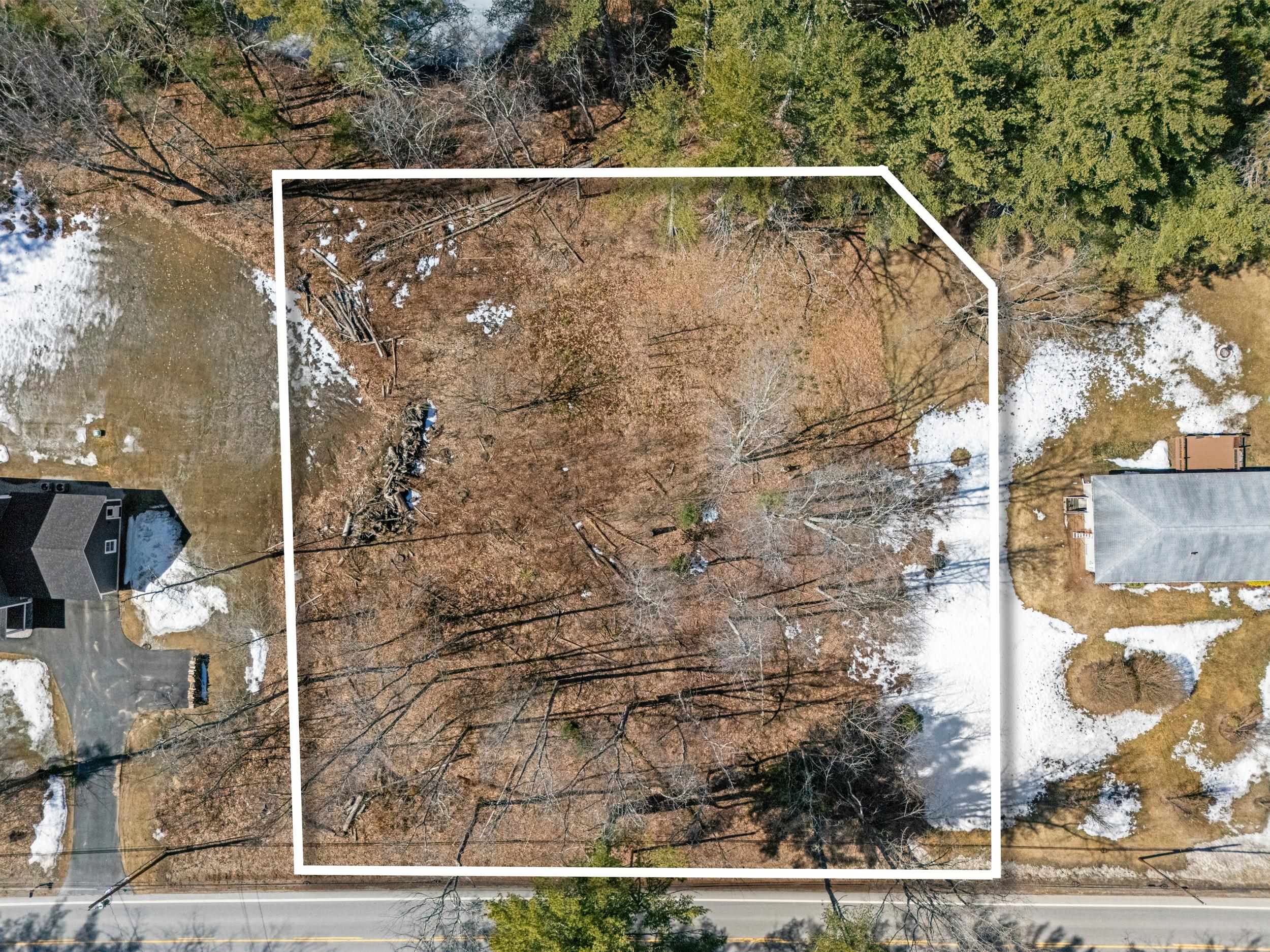 563 Mountain Road Concord, NH 03301 - Photo 2 of 21