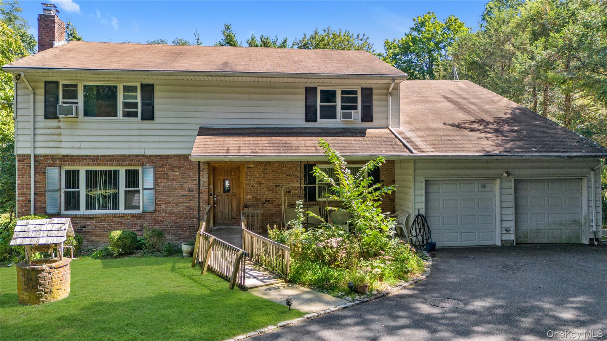 270 Frost Pond Road Glen Head, NY 11545 - Photo 19 of 19 Front of house