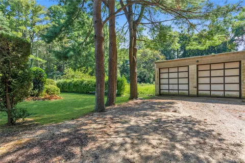 $1,699,000 | 270 Frost Pond Road, Glen Head, NY 11545