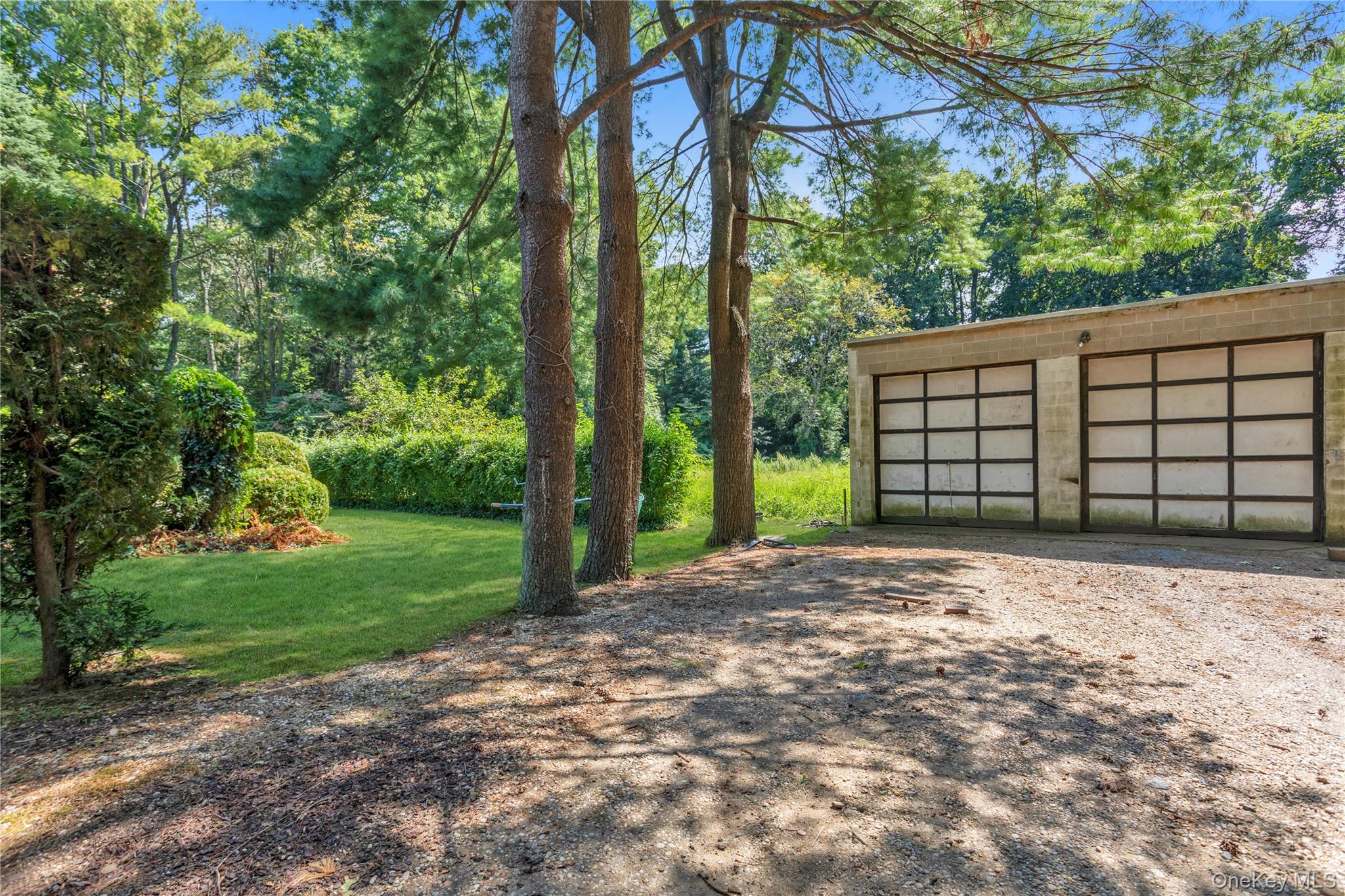 270 Frost Pond Road Glen Head, NY 11545 - Photo 9 of 19 View of oversized detached concrete garage
