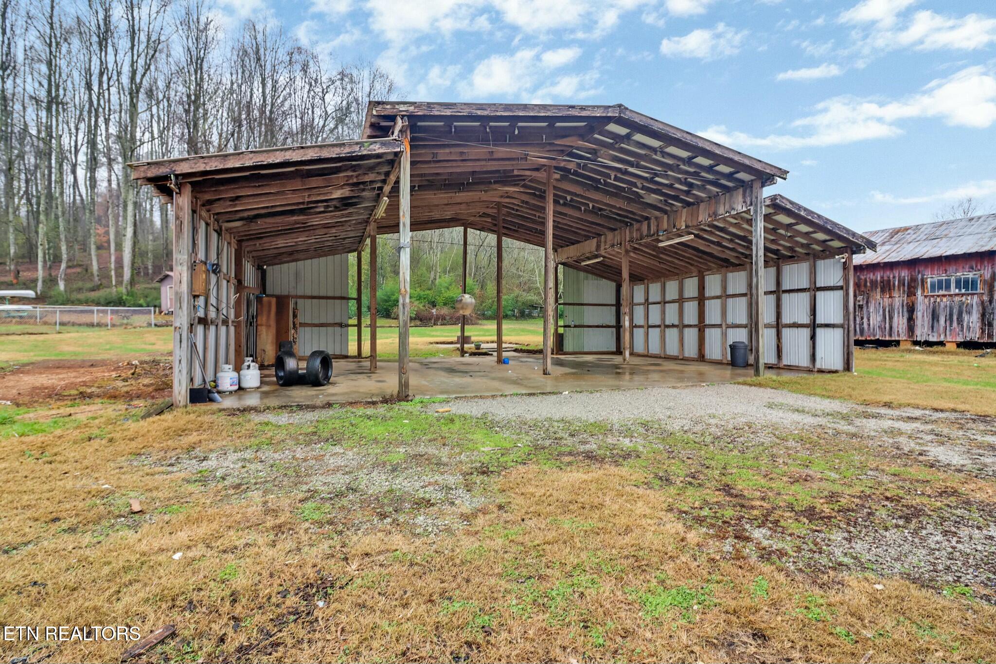 1770 Eureka Road Rockwood, TN 37854 - Photo 9 of 39 tempImagedj2IDz