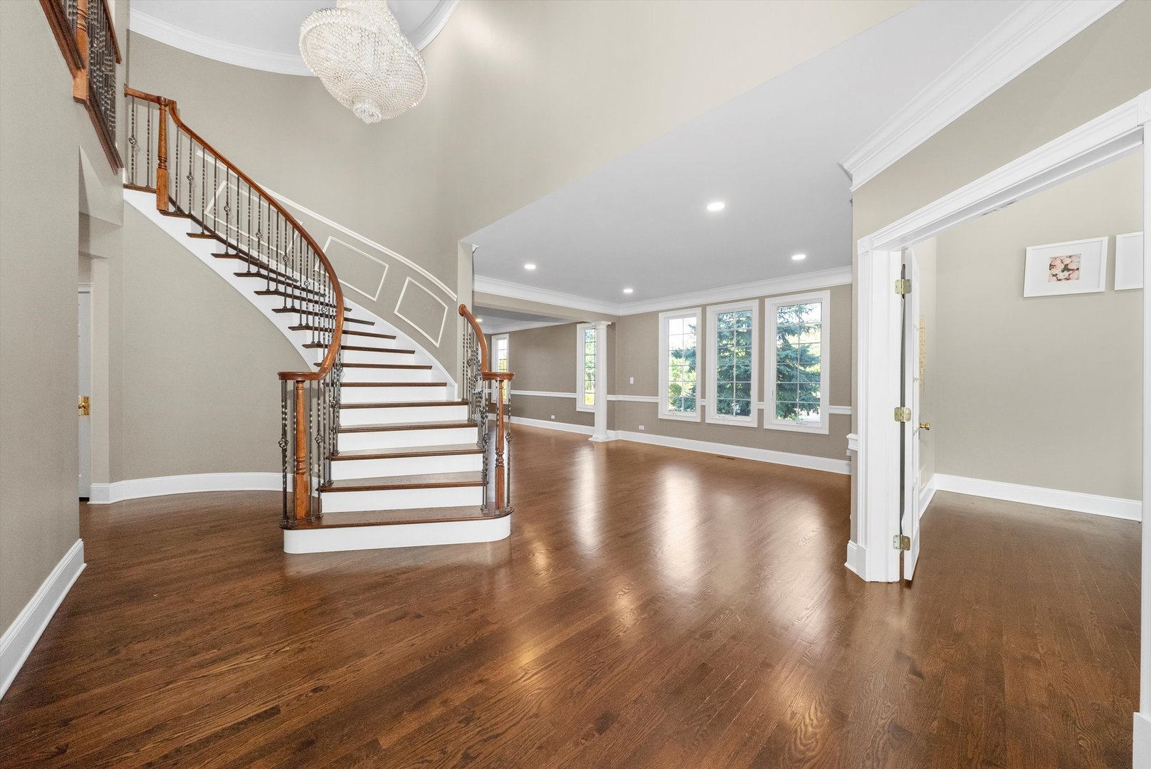 500 Haddington Circle Inverness, IL 60010 - Photo 8 of 71