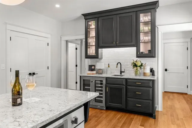 $1,295,000 | 131 Exeter Road, North Hampton, NH 03862