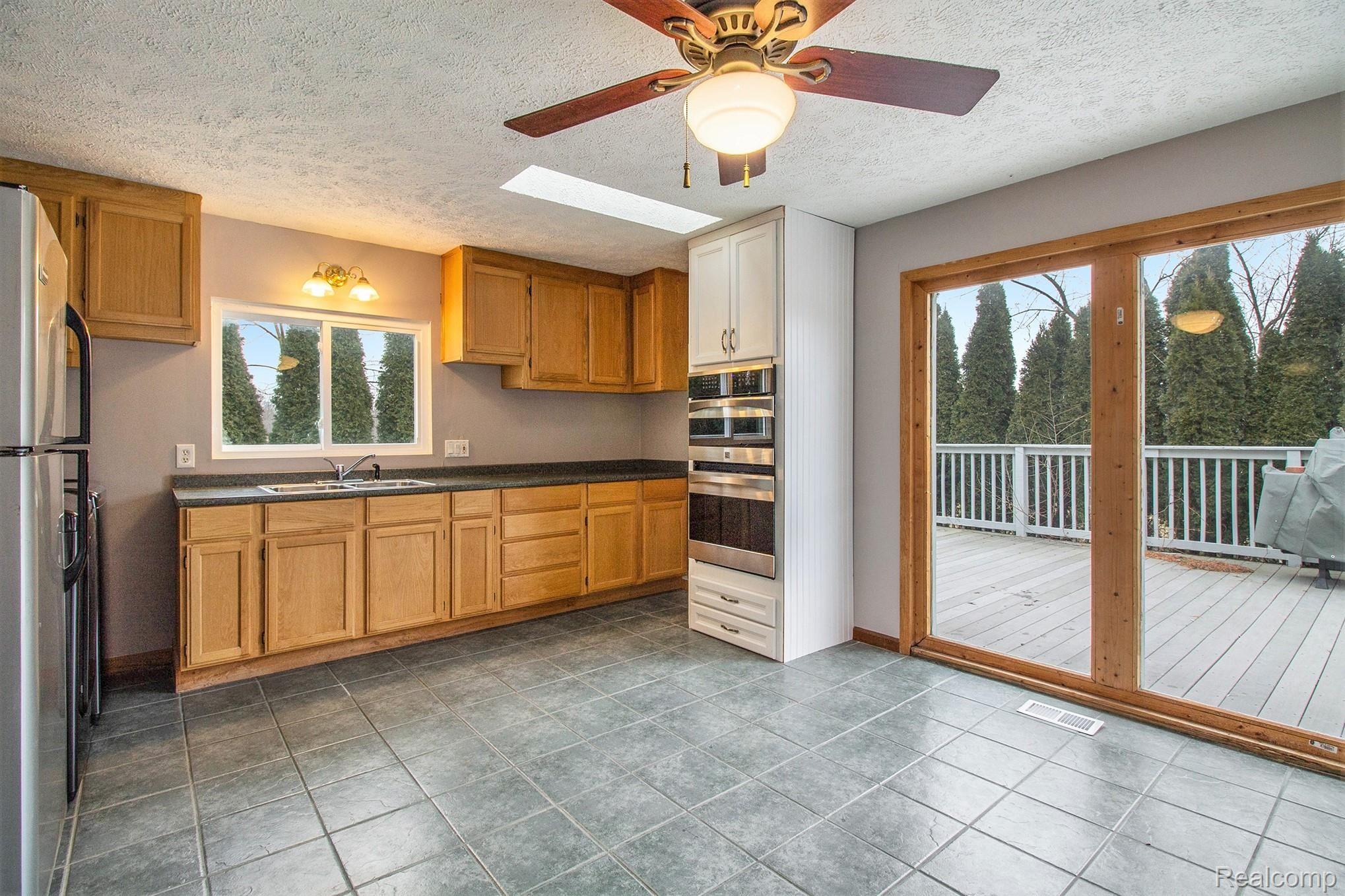 640 Holt Road Williamston, MI 48895 - Photo 19 of 42 IMG_4203.jpg